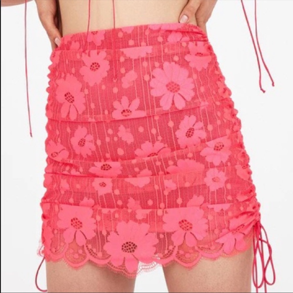 Avalon Lace Mini Skirt - Flamenco For Love & Lemons